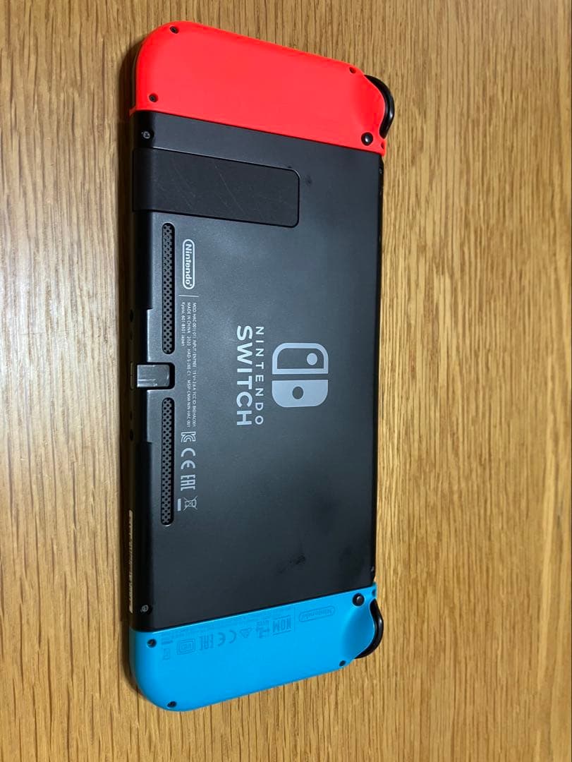 Nintendo Switch 本体 青/赤 充実の付属品
