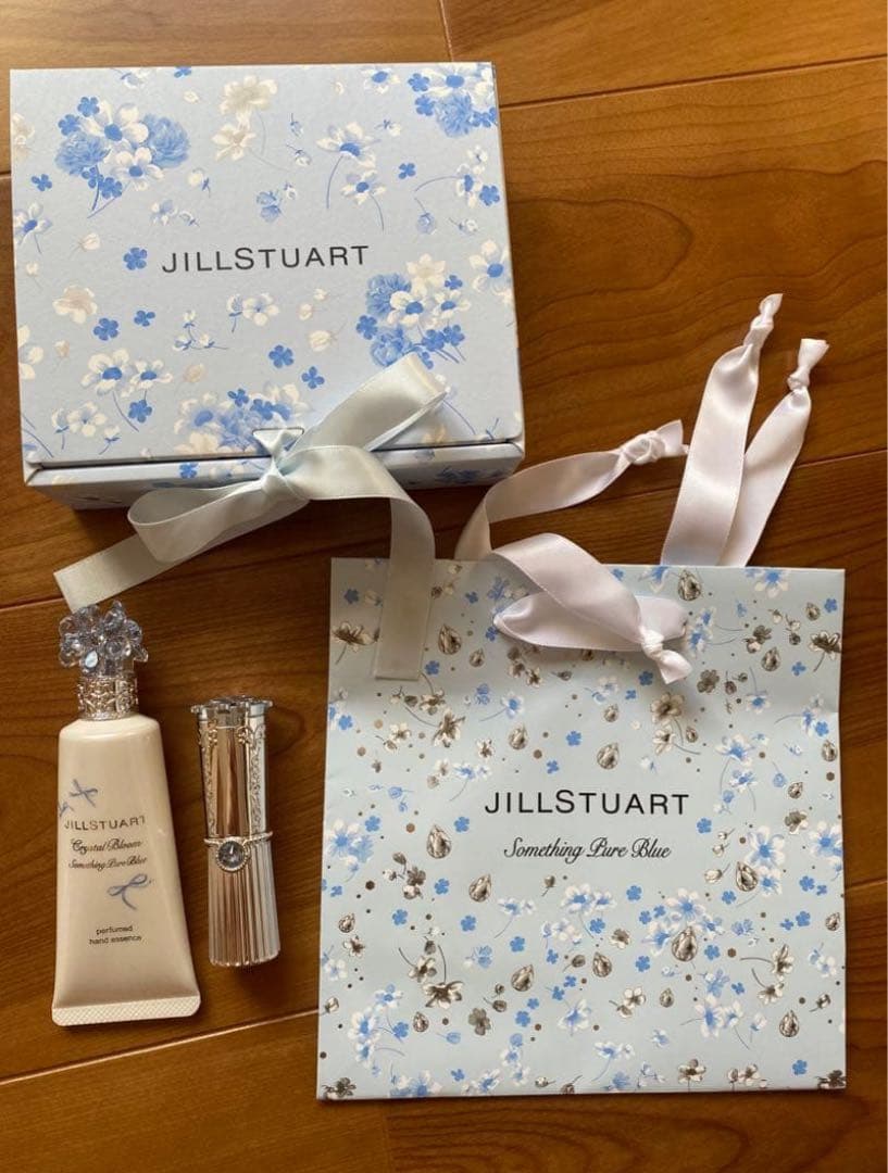 【限定完売品12点＋おまけ3点】ジルスチュアート　サムシングピュアブルー