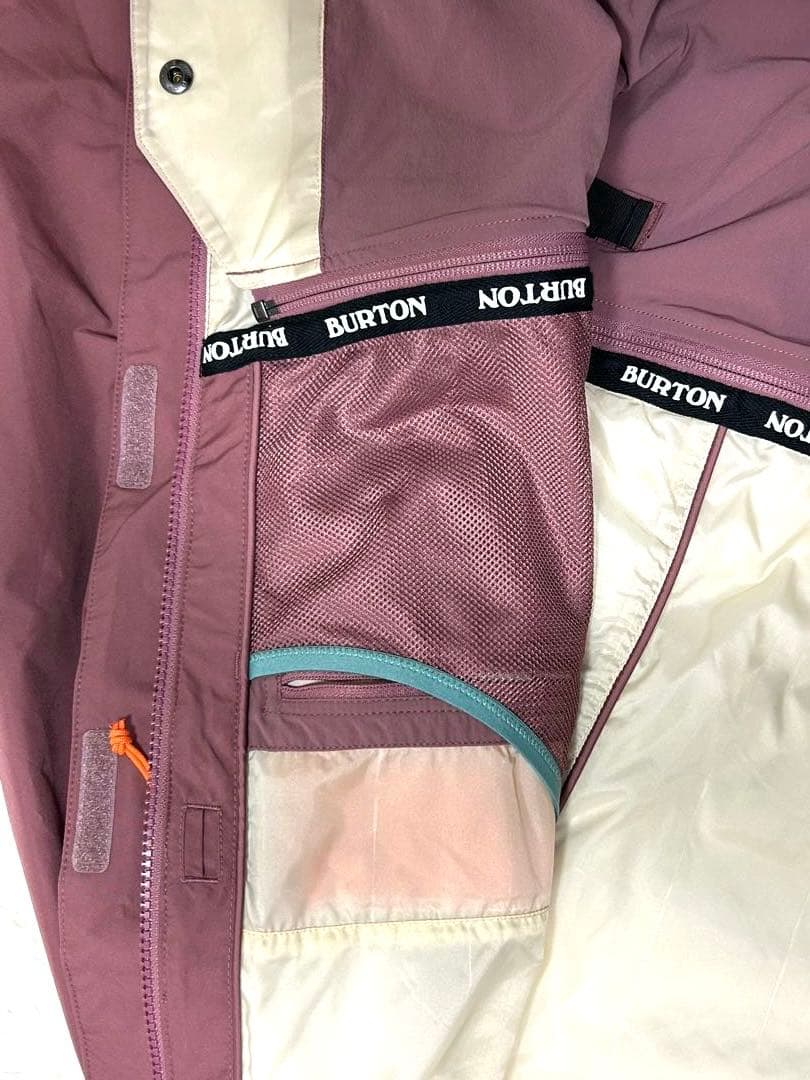 Burton ゴアテックス　フード付きジャケット Mサイズ　ピンク