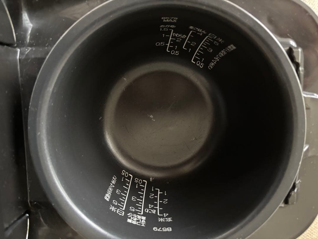 象印 NW-JA10 圧力炊飯器 1.0L ブラック　極め炊き
