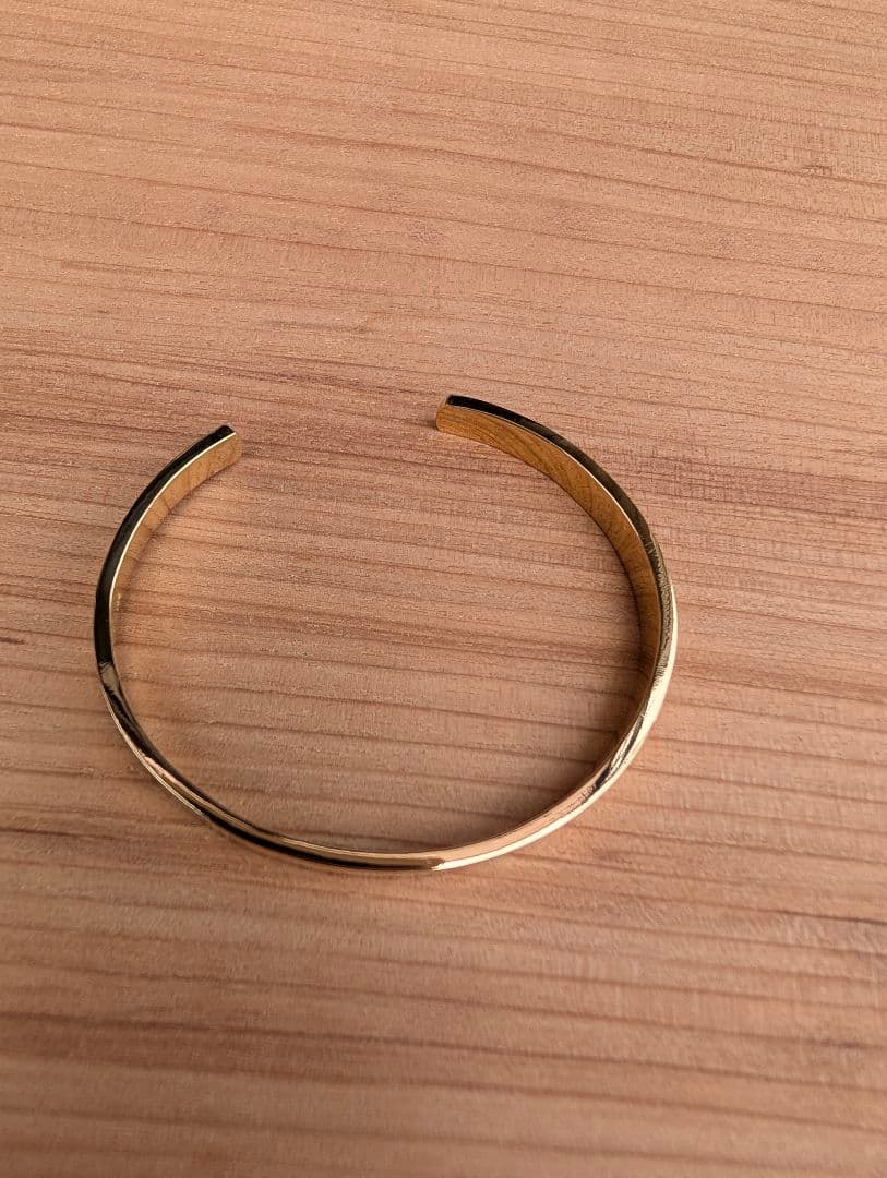 Ｋ１８バングル　ハンドメイド　鍛造