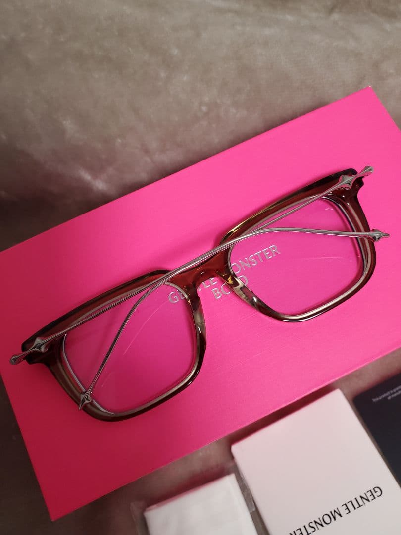 最終値下げGENTLE MONSTER Ego KC1 オリーブグリーン