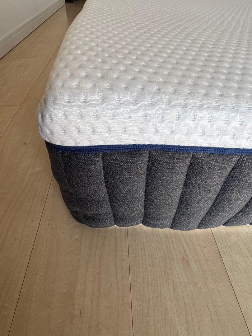 【美品】エマスリープ マットレス クイーンサイズ