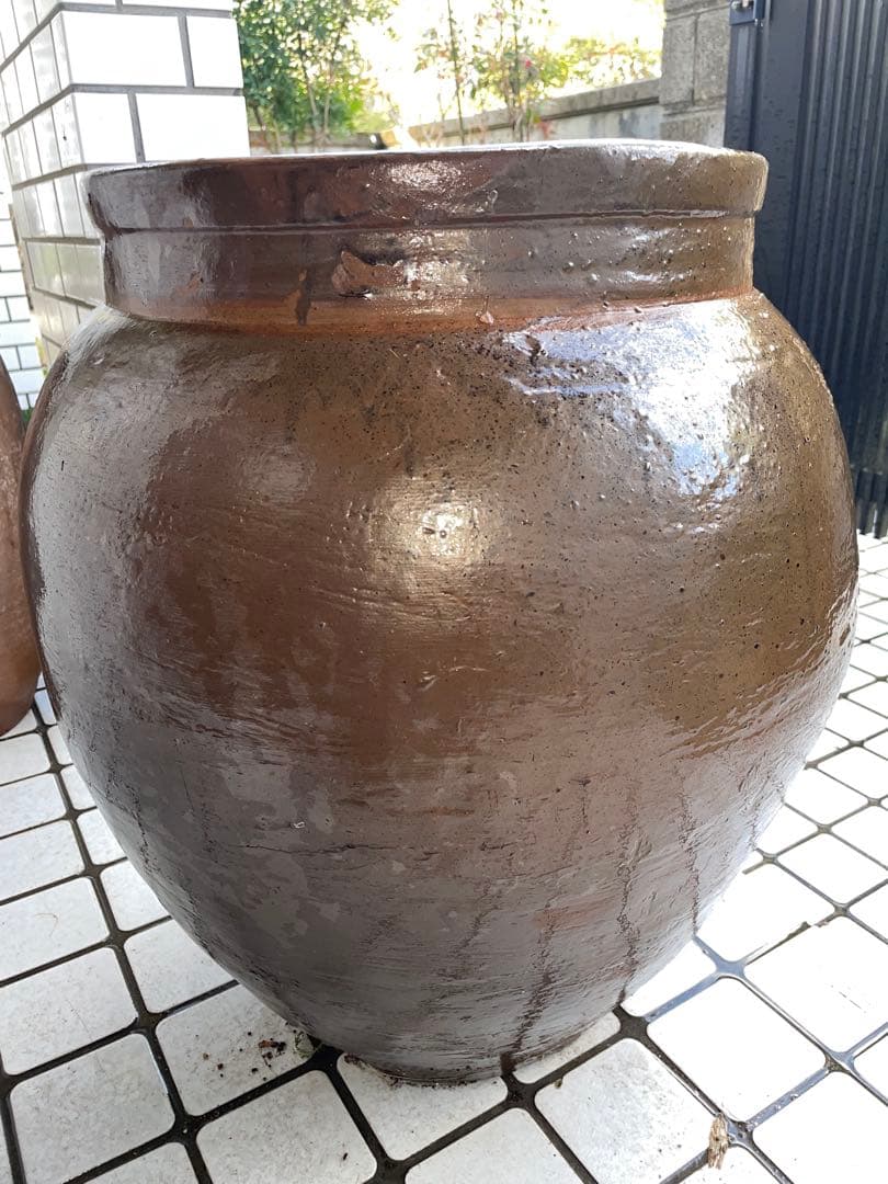 送料無料 特大 骨董 睡蓮鉢 メダカ鉢 水鉢 庭園インテリア　陶器 壺 かめ