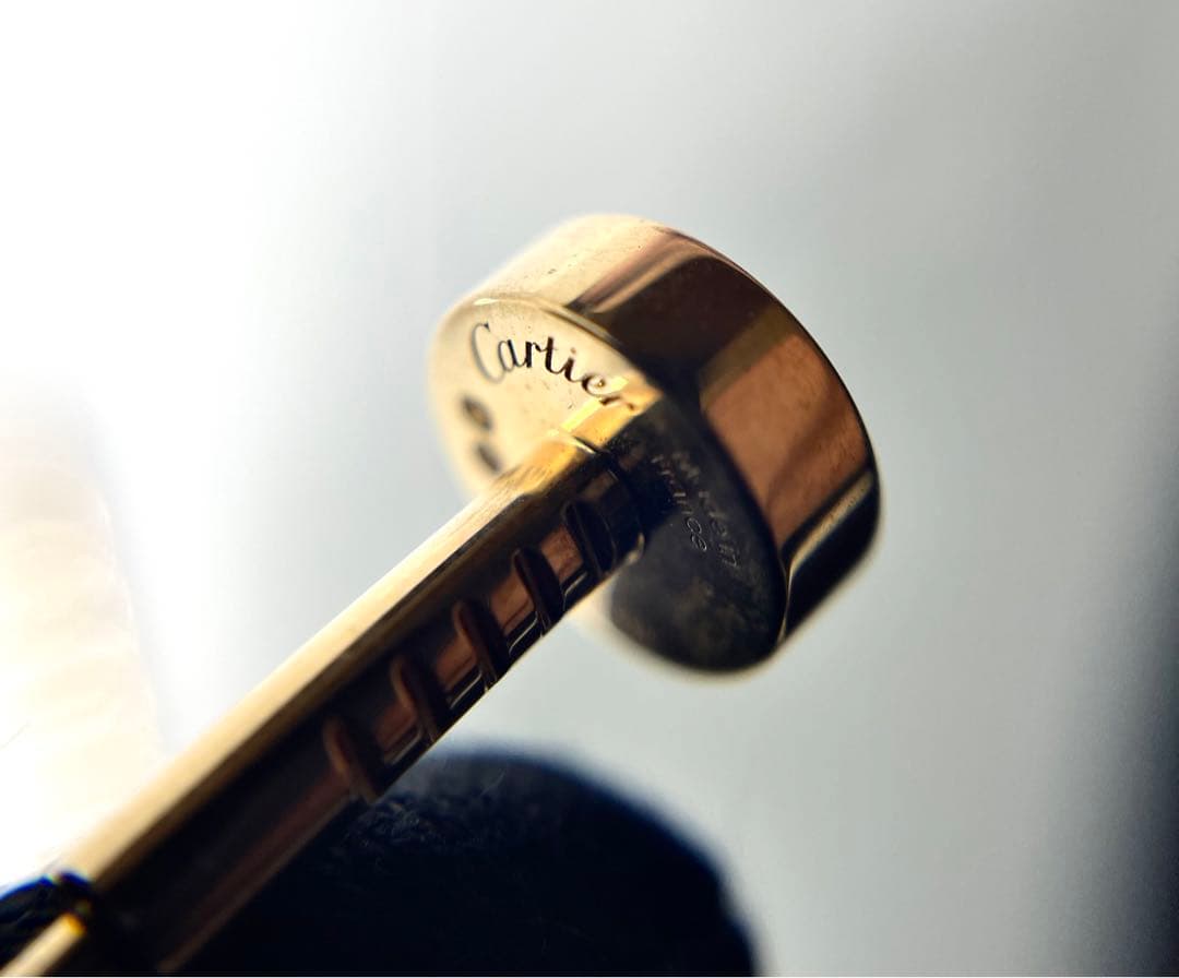 カルティエ　ジュストアンクル　タイピン　750YG K18 ゴールド