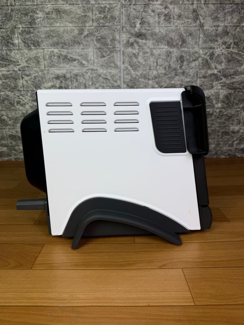 デロンギ　オーブン　EOB2071J-5W