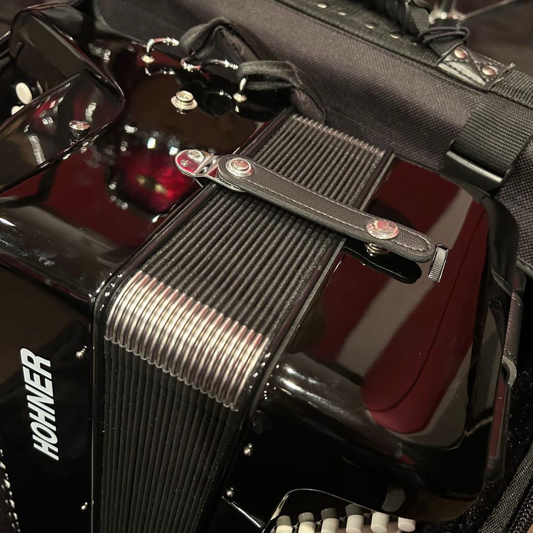 【超メルカリ市特価】Hohner nova III 96 ボタン アコーディオン
