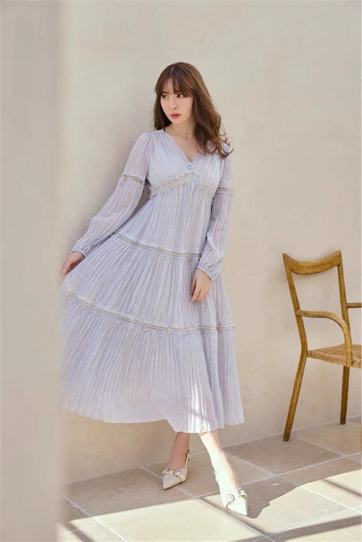 靴 Her lip to Buckle-Belted Slingback Pumps