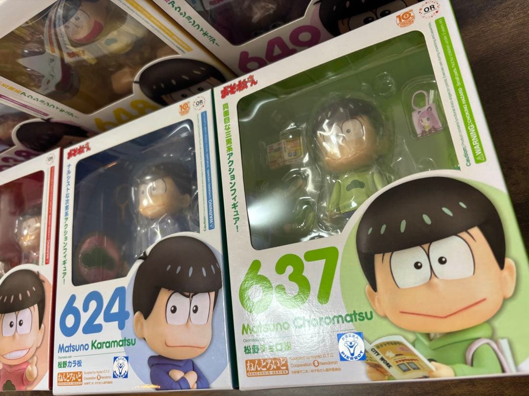 【新品】おそ松さん ねんどろいど 6体セット　松野カラ松　松野一松　松野十四松