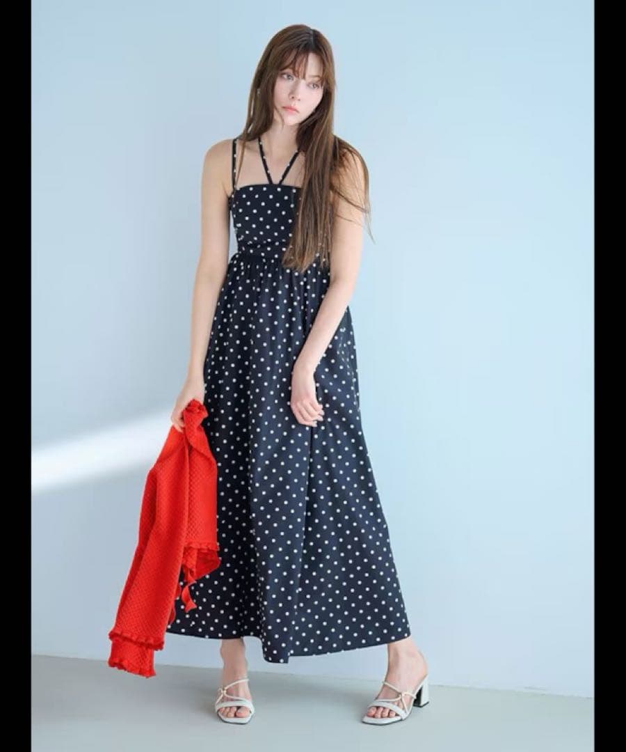 新品タグ付 リリーブラウン ボリュームリボン2wayワンピース 1 黒×白