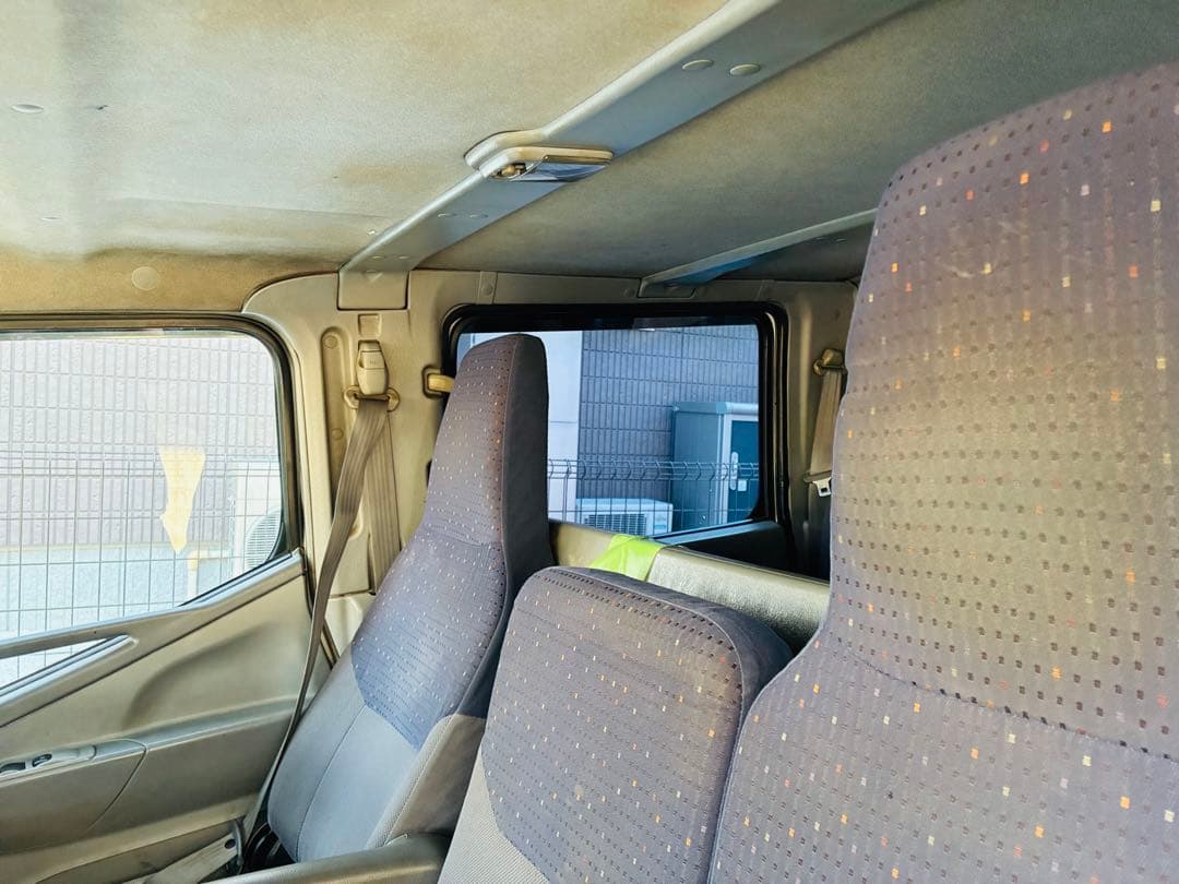 三菱ふそうキャンター トラック