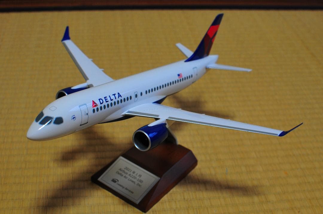 デルタ航空 Airbus A220-100 1/100スケール