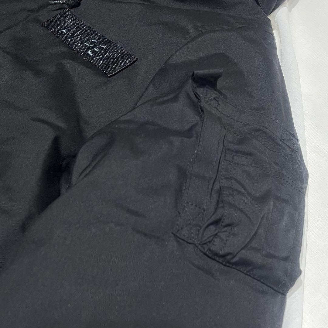 【美品】AVIREX ブラック Lサイズ フード付き 冬物 人気