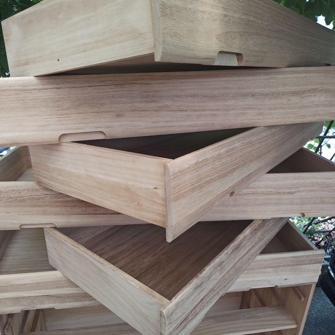 美品　桐箪笥　桐タンス　シンプル6段チェスト　着物収納　キャスター付