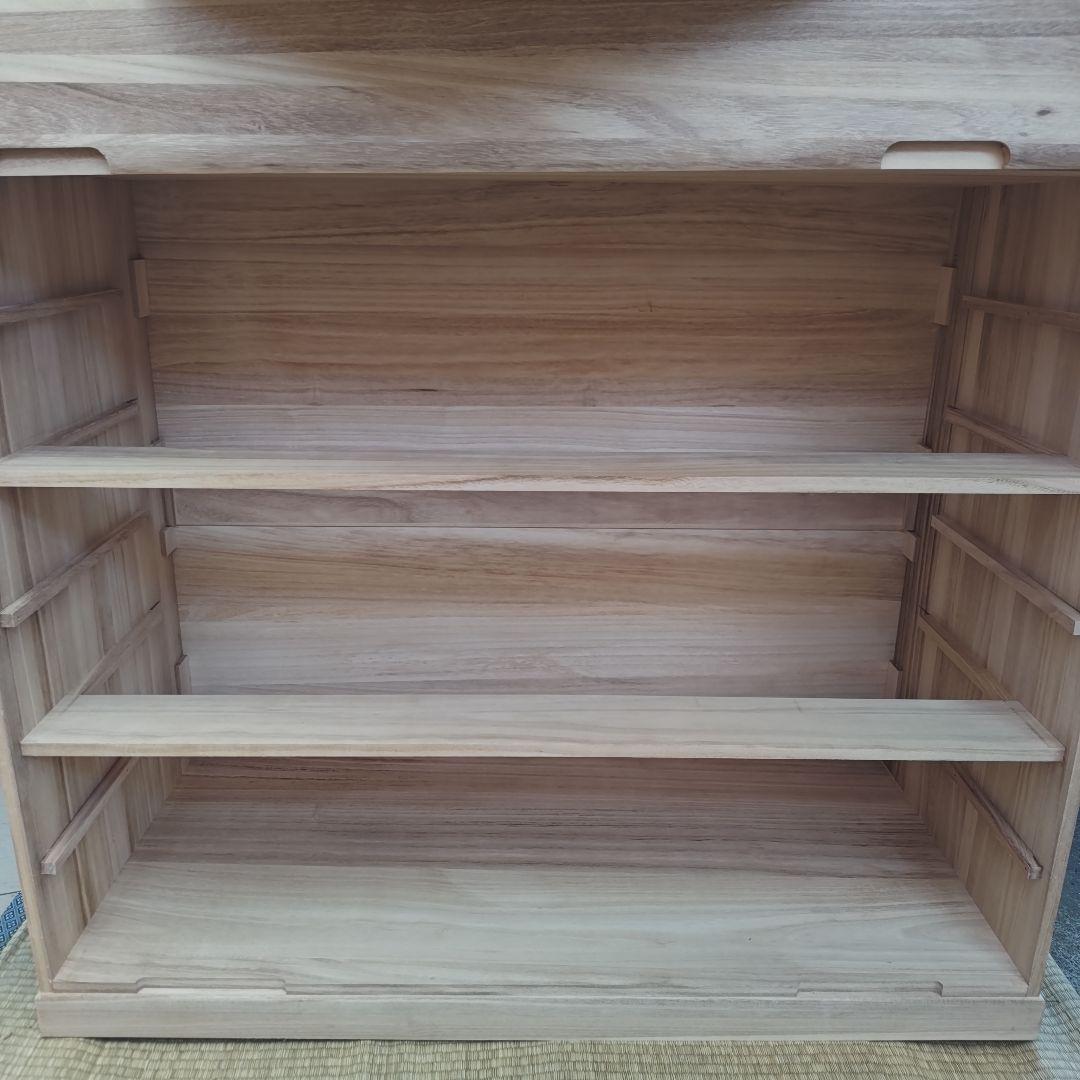 美品　桐箪笥　桐タンス　シンプル6段チェスト　着物収納　キャスター付