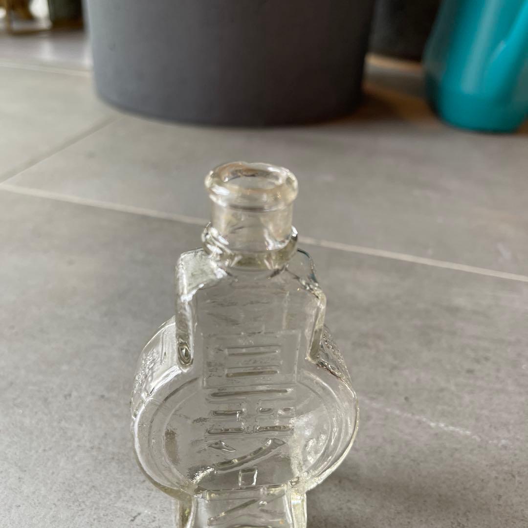 白玉ソース　アンティーク　ガラス　大日本大阪野村吟醸　注ぎ口と底汚れあり　希少