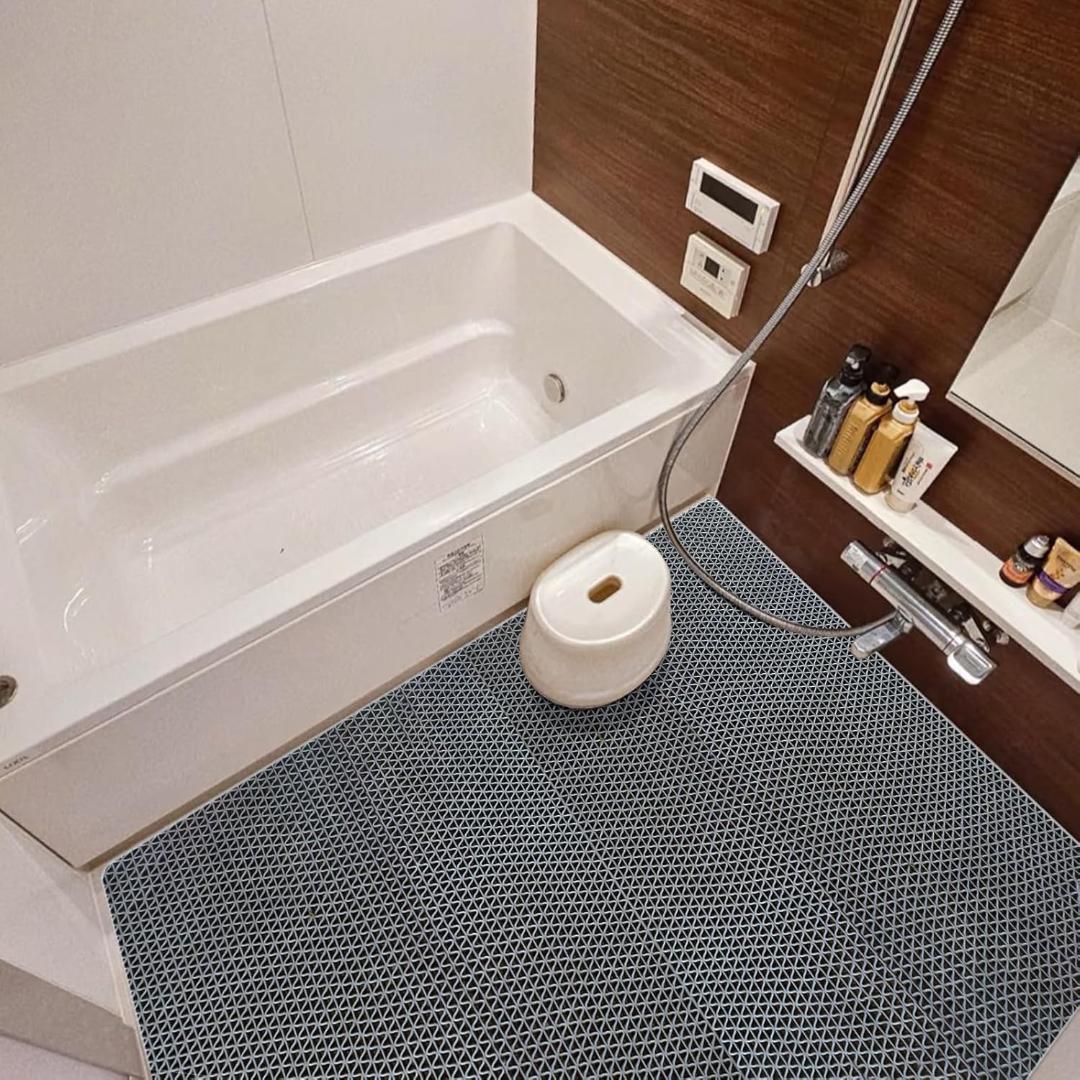 【開封済・未使用】ラバーマット 滑り止めマット 浴室 プール 転倒防止 グリーン