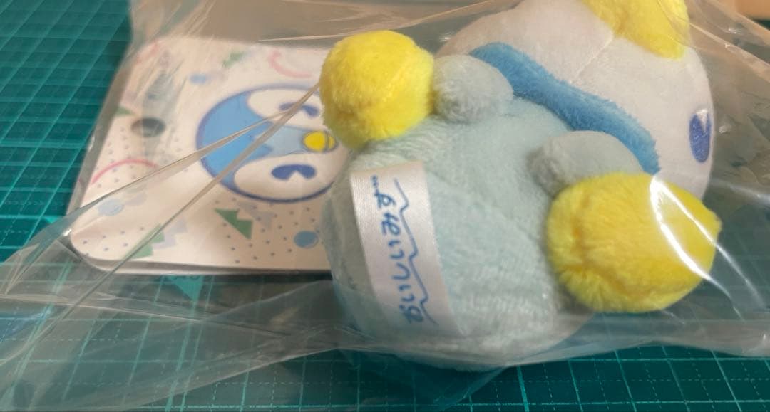 おいしいみず　マスコット ぬいぐるみ　ポッチャマ