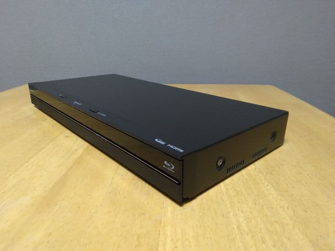 SHARP ブルーレイレコーダー　 BDーNW1000 保証付き　2番組同時録画