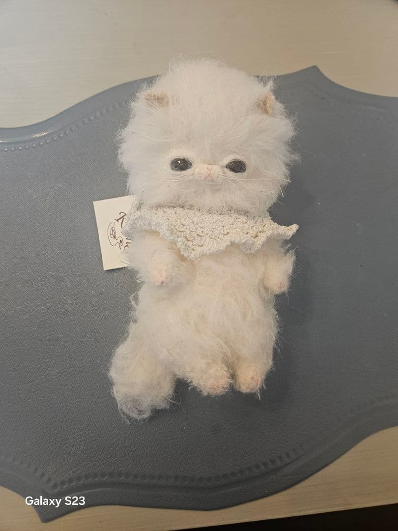 Kamo モヘア おねむな猫 ホワイト