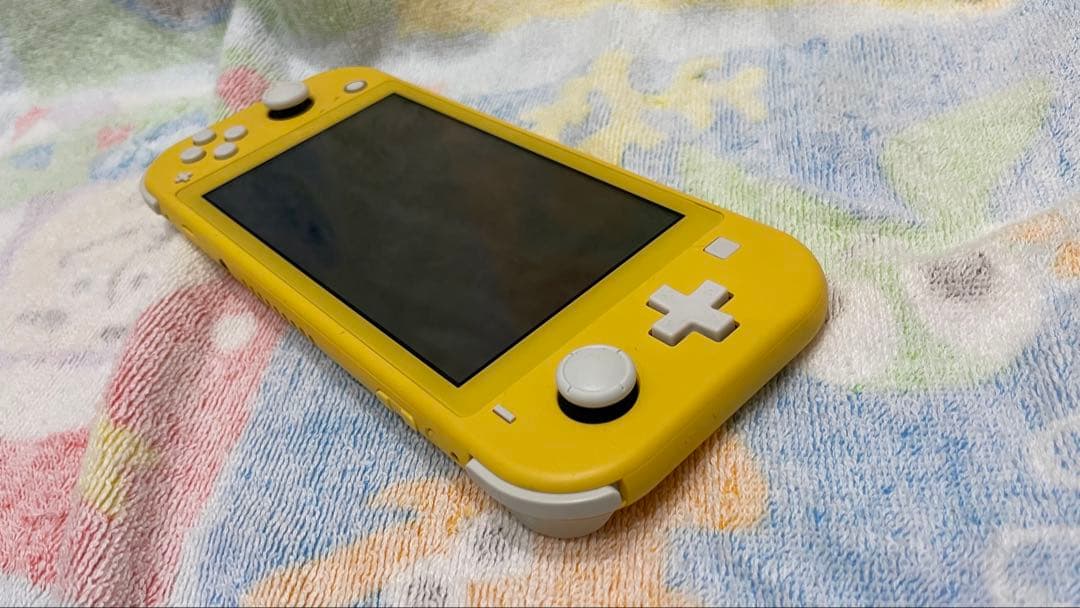 【ジャンク】Nintendo Switch Lite イエロー