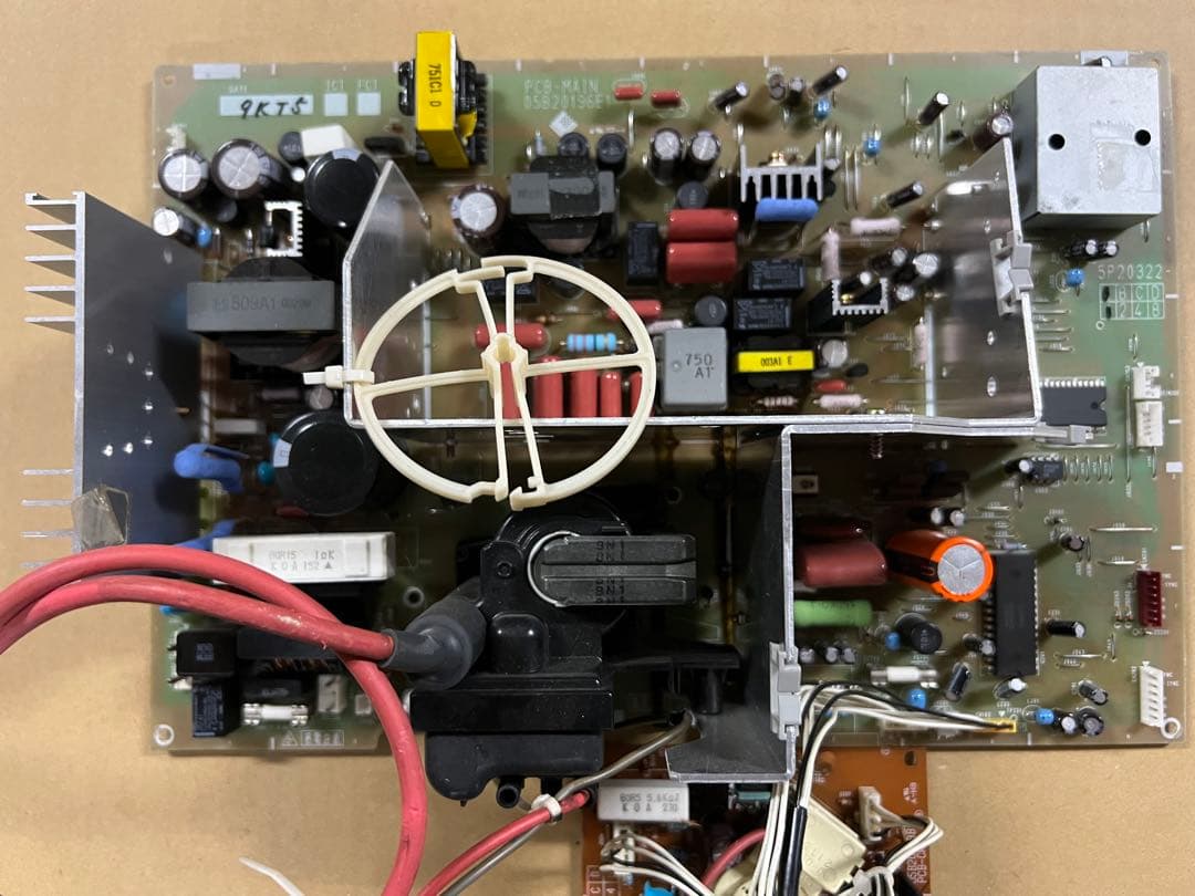 ナナオ　CRT基板05B20196E1ジャンク