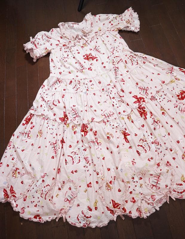 な*お様 ピンクハウス♡アニバーサリーケーキ♡パフスリーブワンピース