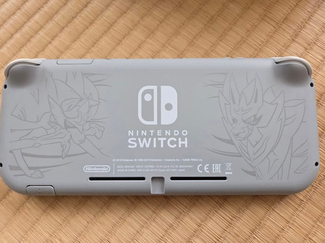 【完品】Nintendo Switch Lite　ザシアン・ザマゼンタ