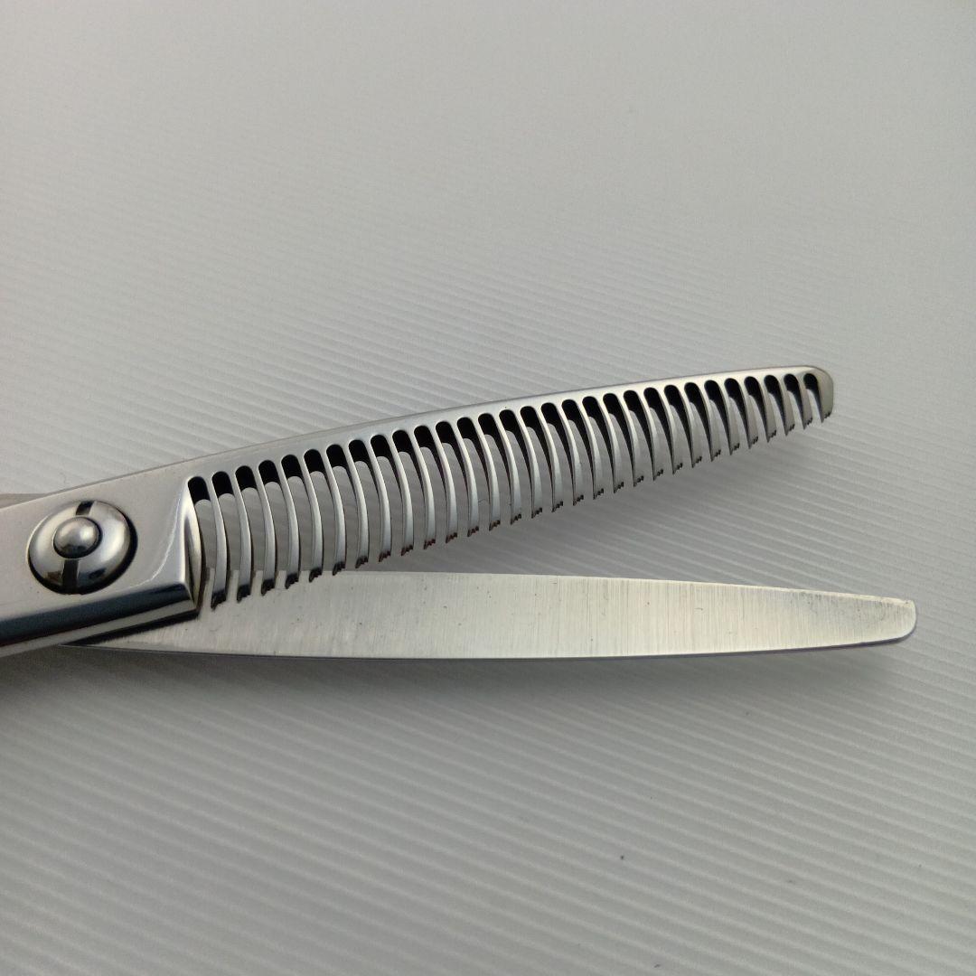 珍品特価！切れ味サクサク!20%セニングシザー 櫛刃２段