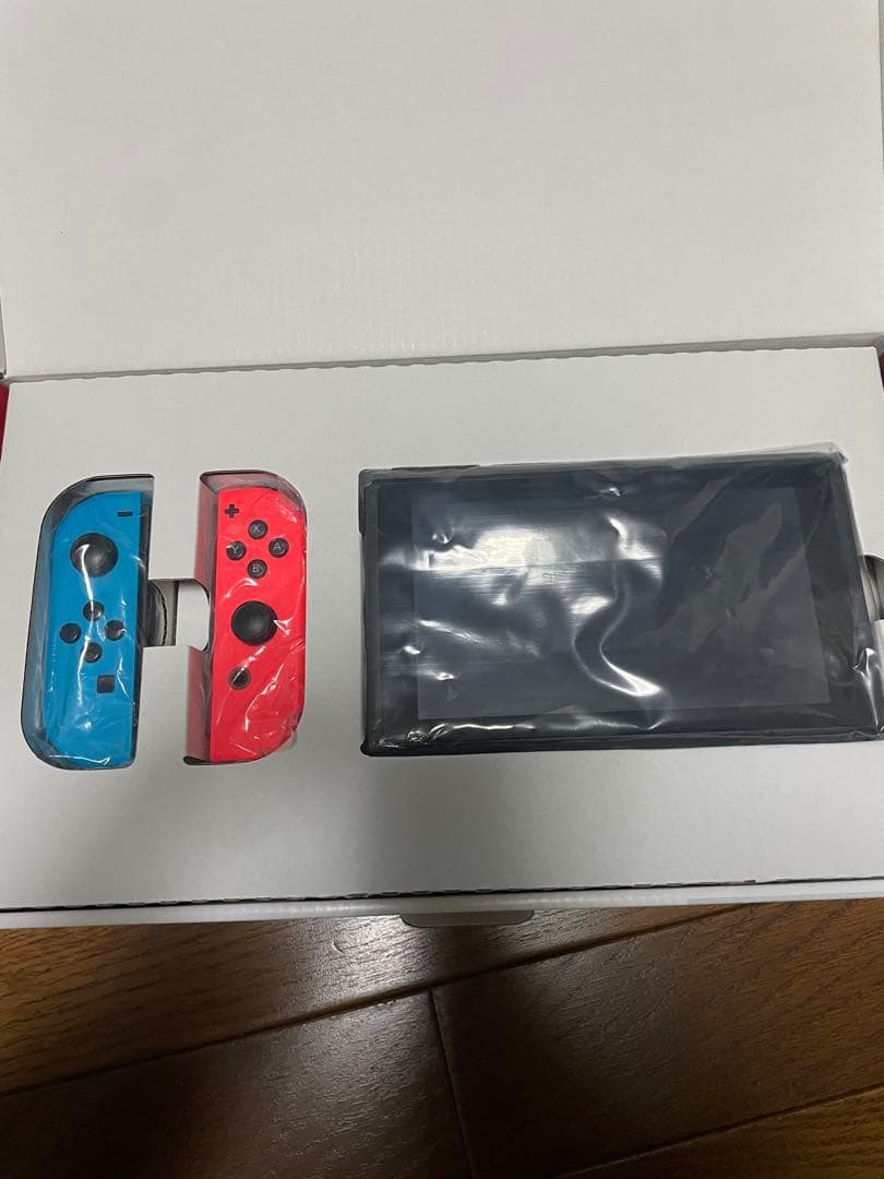 【美品】Nintendo Switch 本体 Joy-Con
