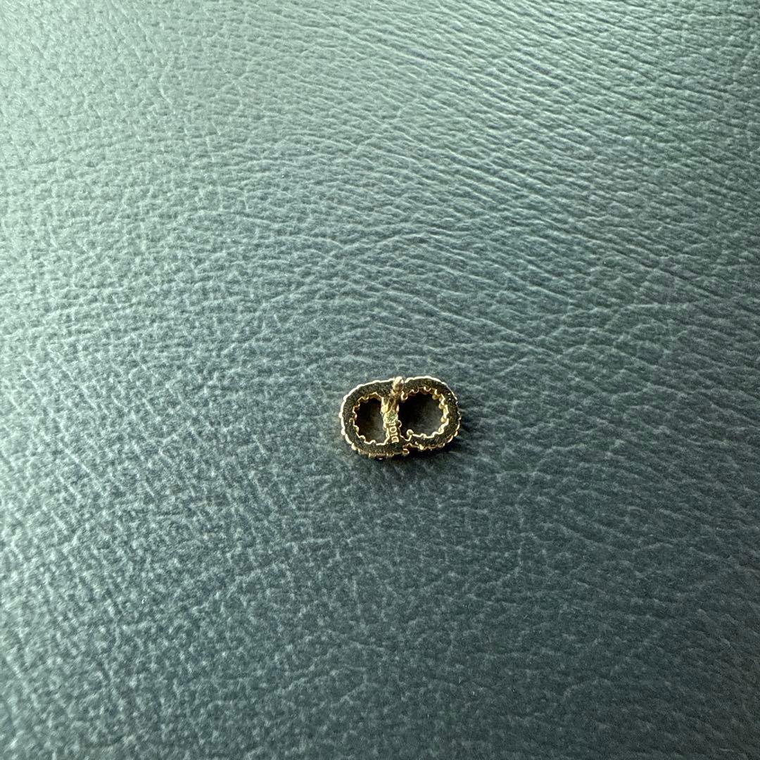 Dior Petit CD ミニスタッドピアス　ゴールド 片耳