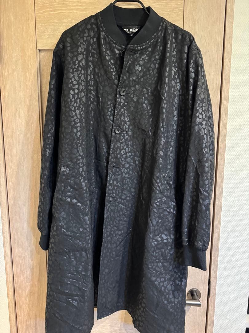 コムデギャルソン　レオパード柄 ノーカラーコート ブラック