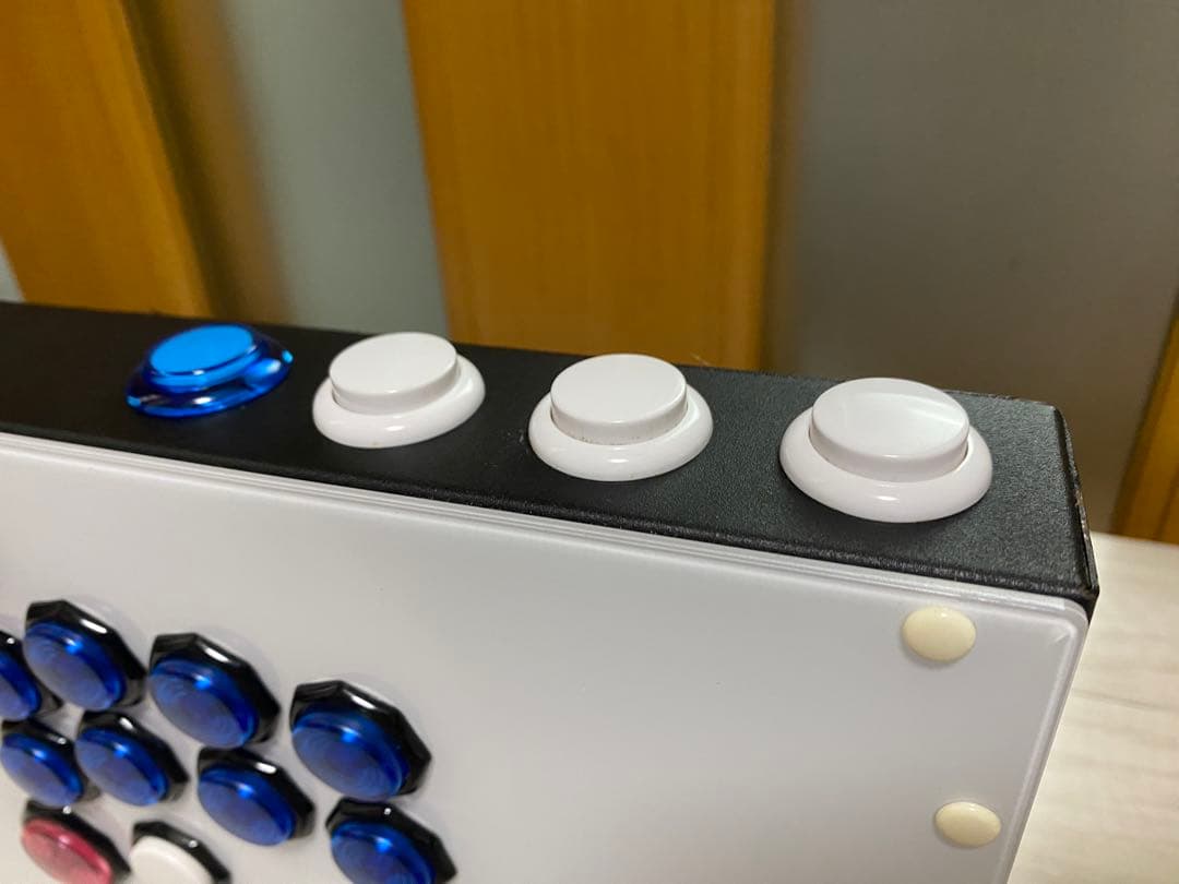 HITBOX ヒットボックス　改造品　ボタン増設