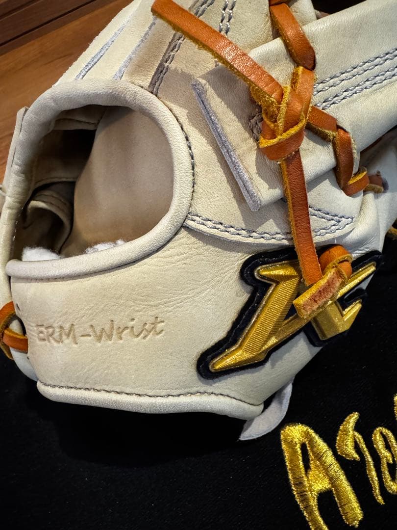 Atoms 硬式グローブ 内野 026 使用少　アトムズ　プロモデルライン