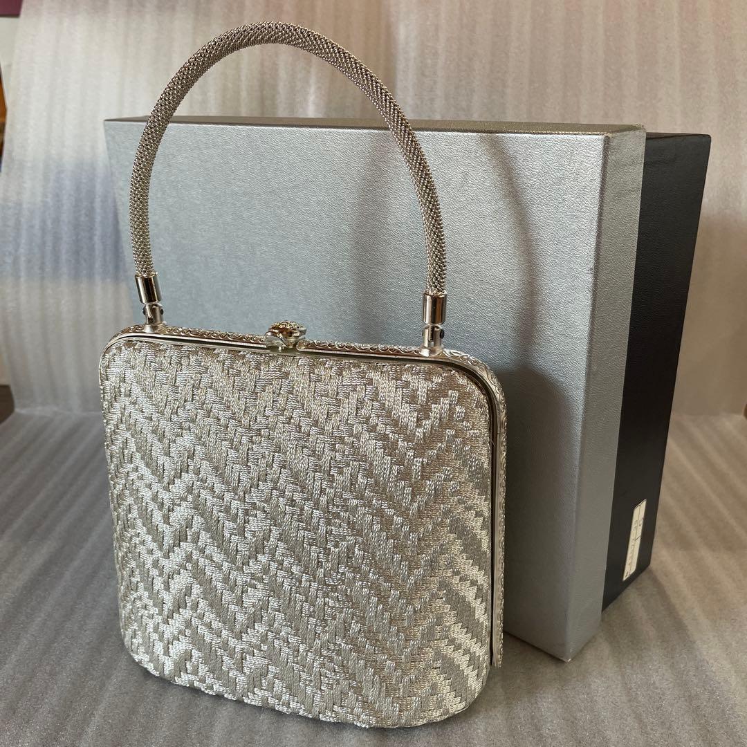 シルバー ジグザグパターン パーティーバッグ