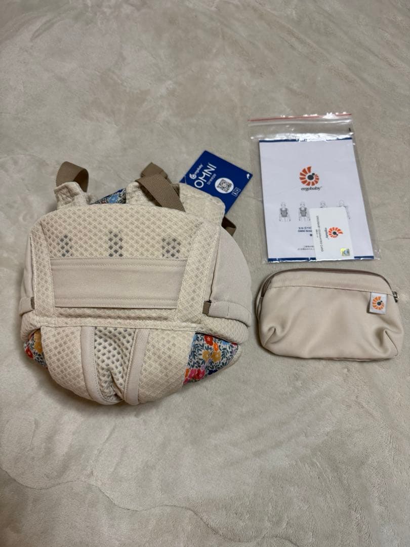 エルゴベビー オムニブリーズ ポーチ付き ワイルドフラワーベージュ