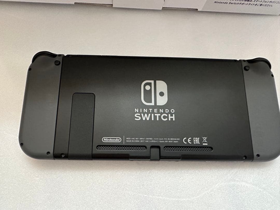 Nintendo Switch 初期型☆グレー　アダプター無し
