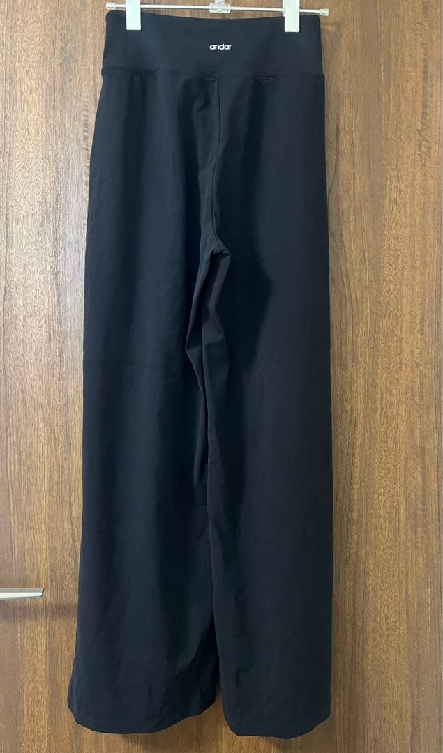 アンダール Airywinマキシワイドレギンス ブラック M ロング