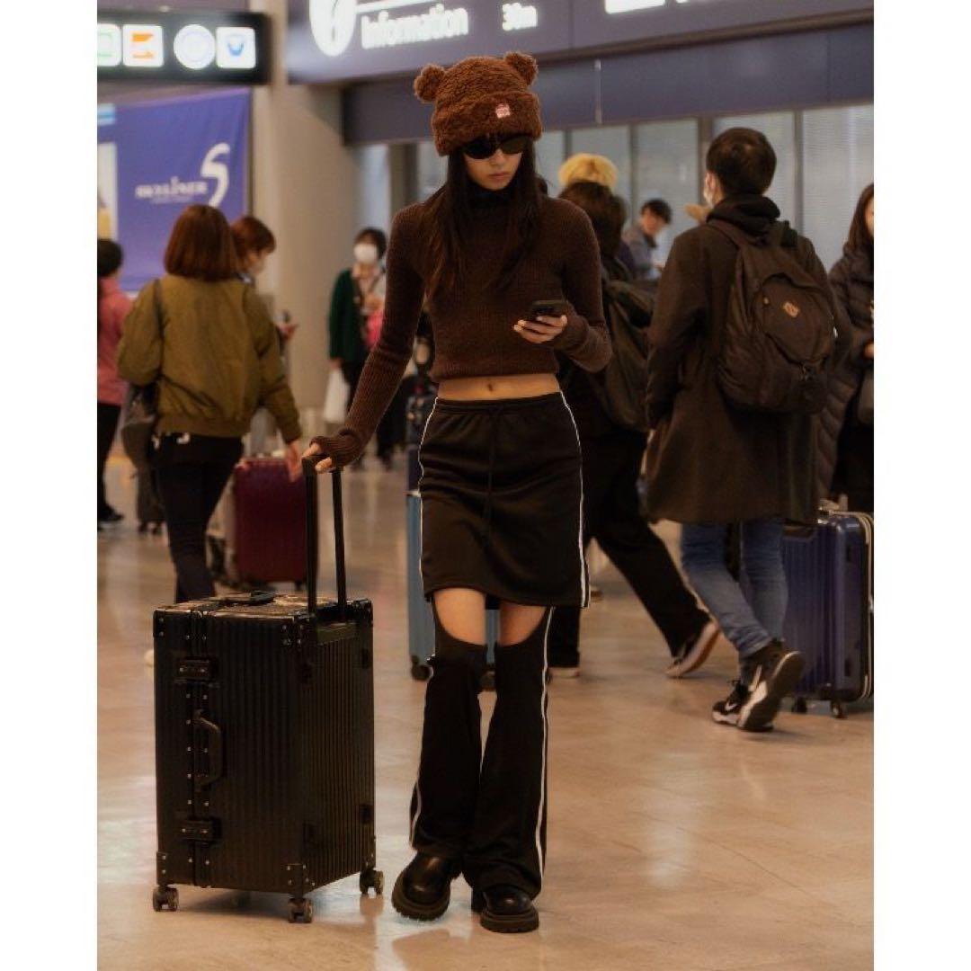 BASICKS Bear Beanie DARK BROWN 1点