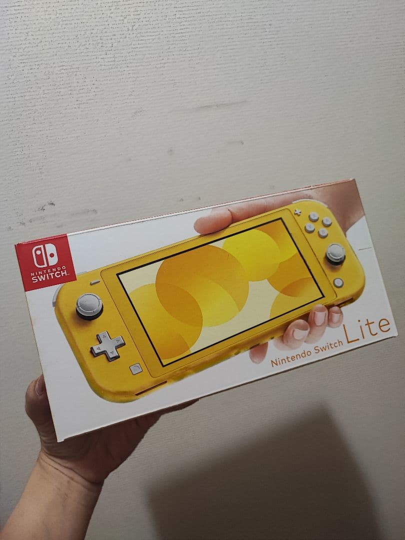 【箱有】Nintendo Switch Lite イエロー 本体