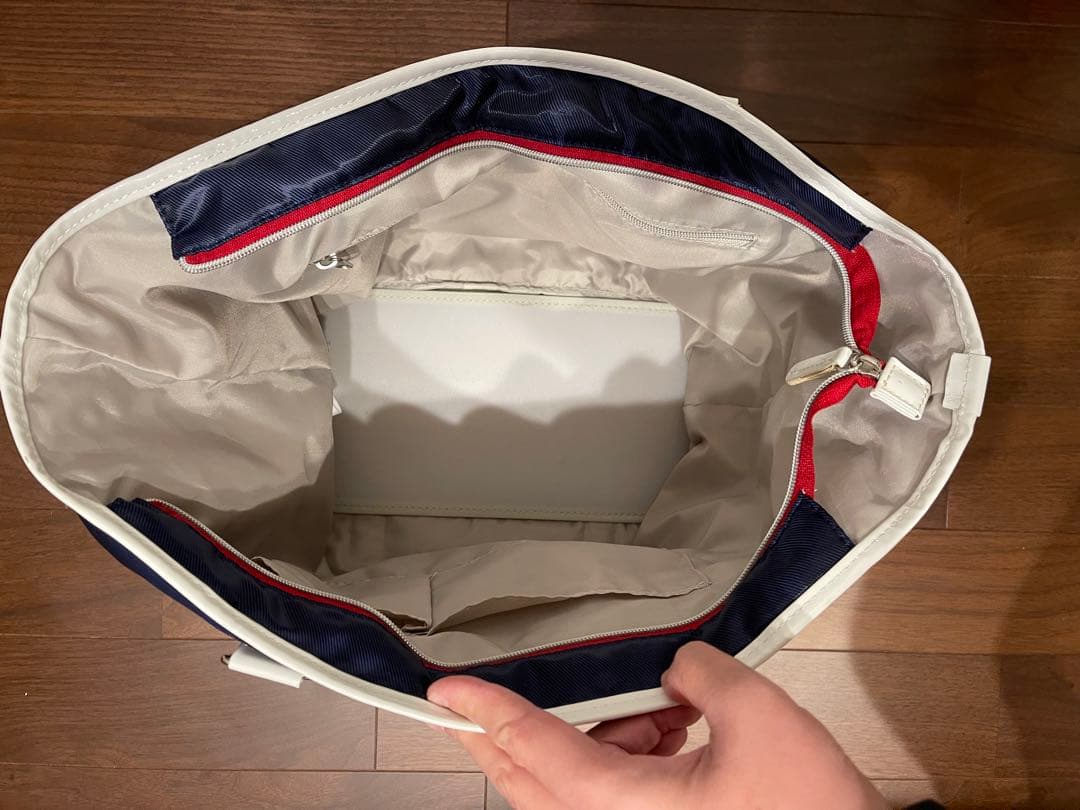 ブラックアンドホワイトボストンバッグ