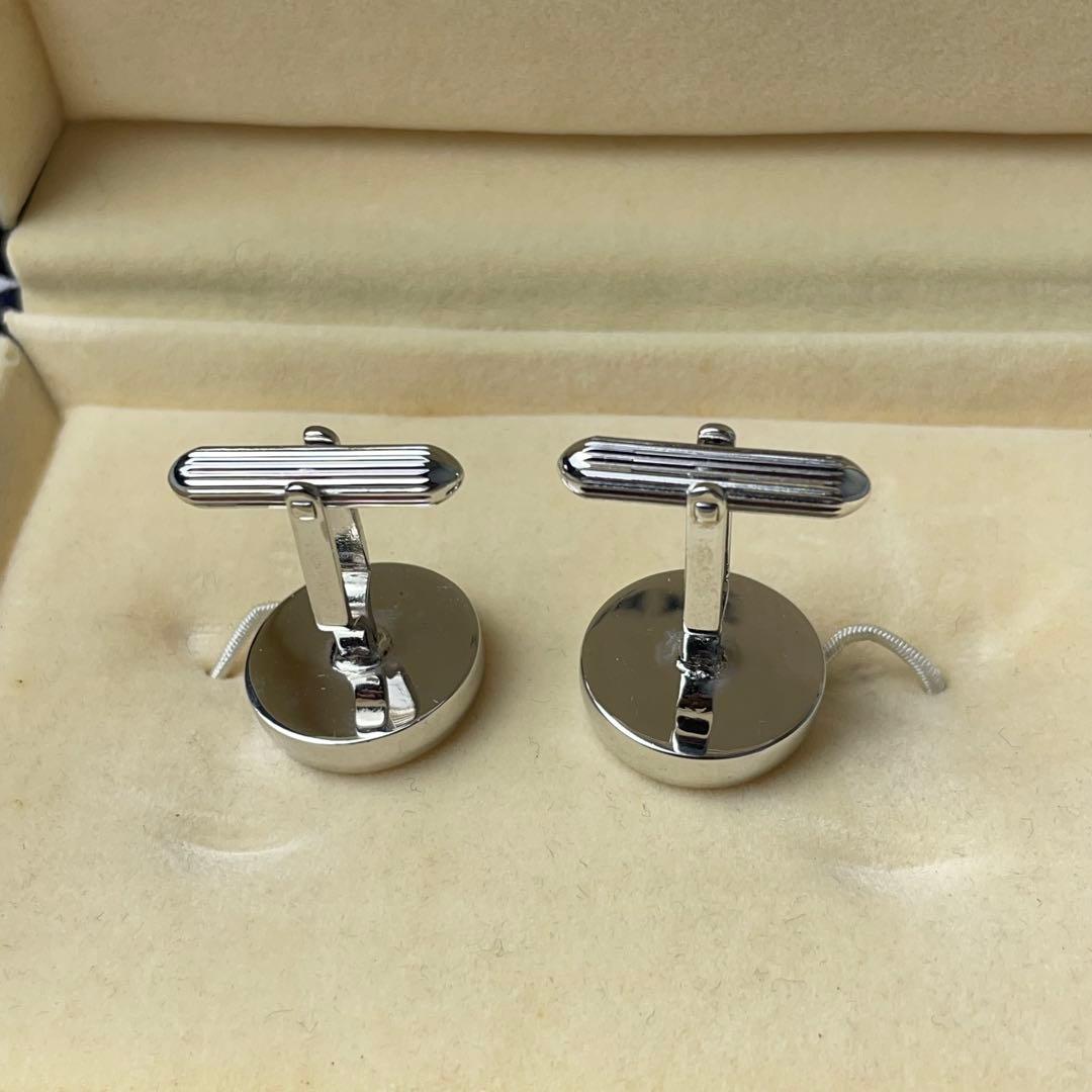 BURBERRY バーバリー サークル型 オニキス ロゴ刻印 カフス シルバー