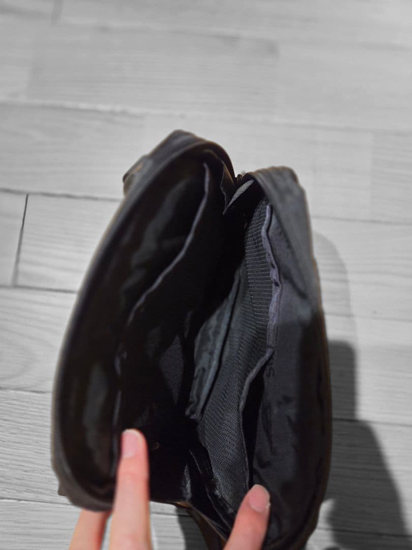 T*I様 Supreme 18FWショルダーバッグ 黒