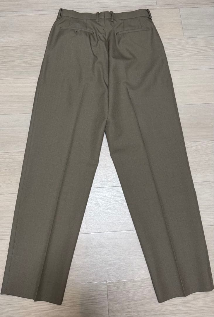 AURALEE BLUEFACED WOOLパンツ