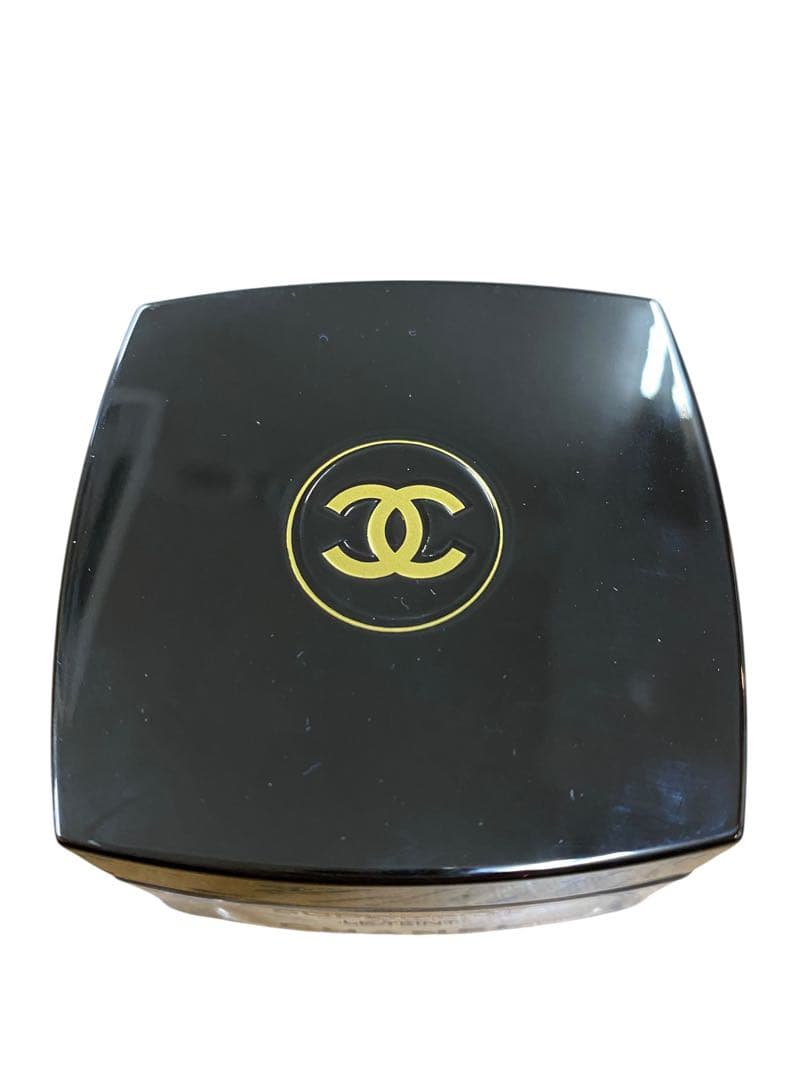 CHANEL サブリマージュ ル　タン　20ベージュ　ファンデーション30g