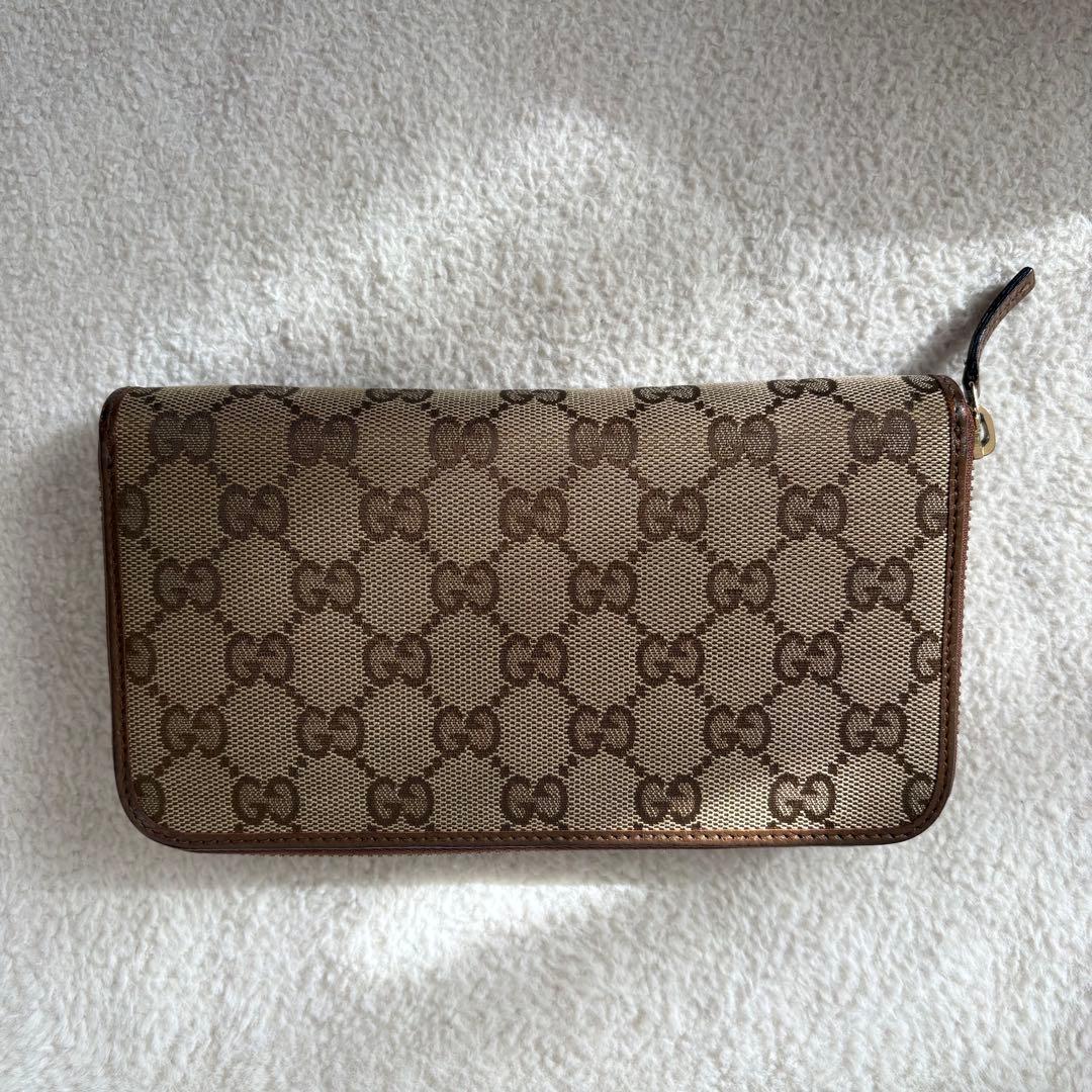 『ひき』GUCCI GGキャンパス ラウンド 長財布