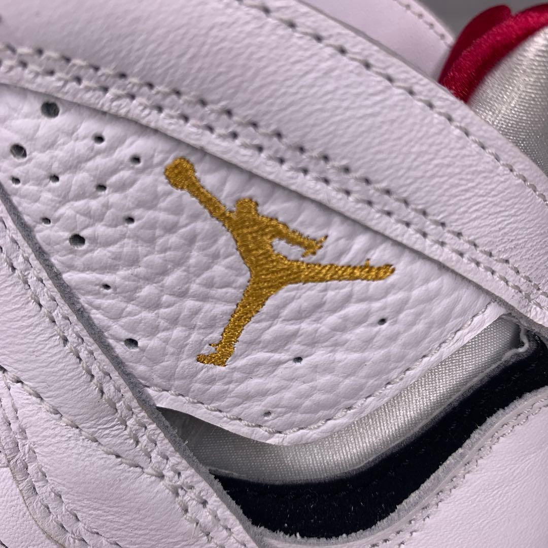 Jordan エアジョーダン 7 ホワイト/レッド/ブラック