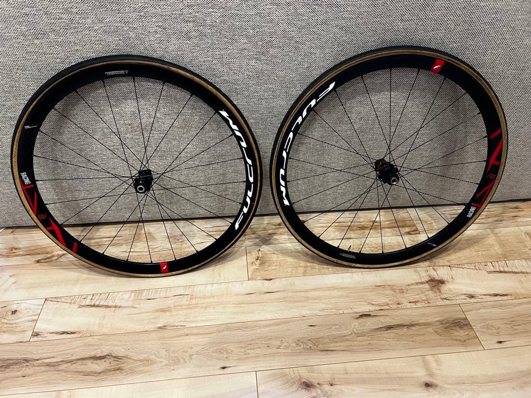 Fulcrum レーシング400