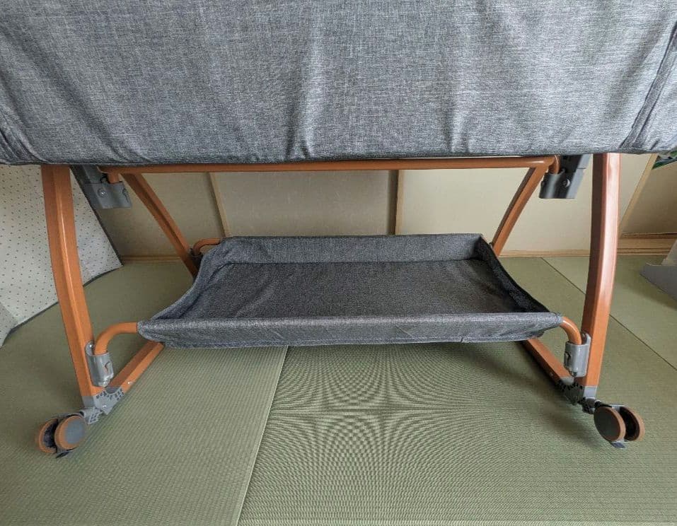 【送料込み】ベビーベッド グレー 高さ調整可能 ゆりかご 蚊帳付き