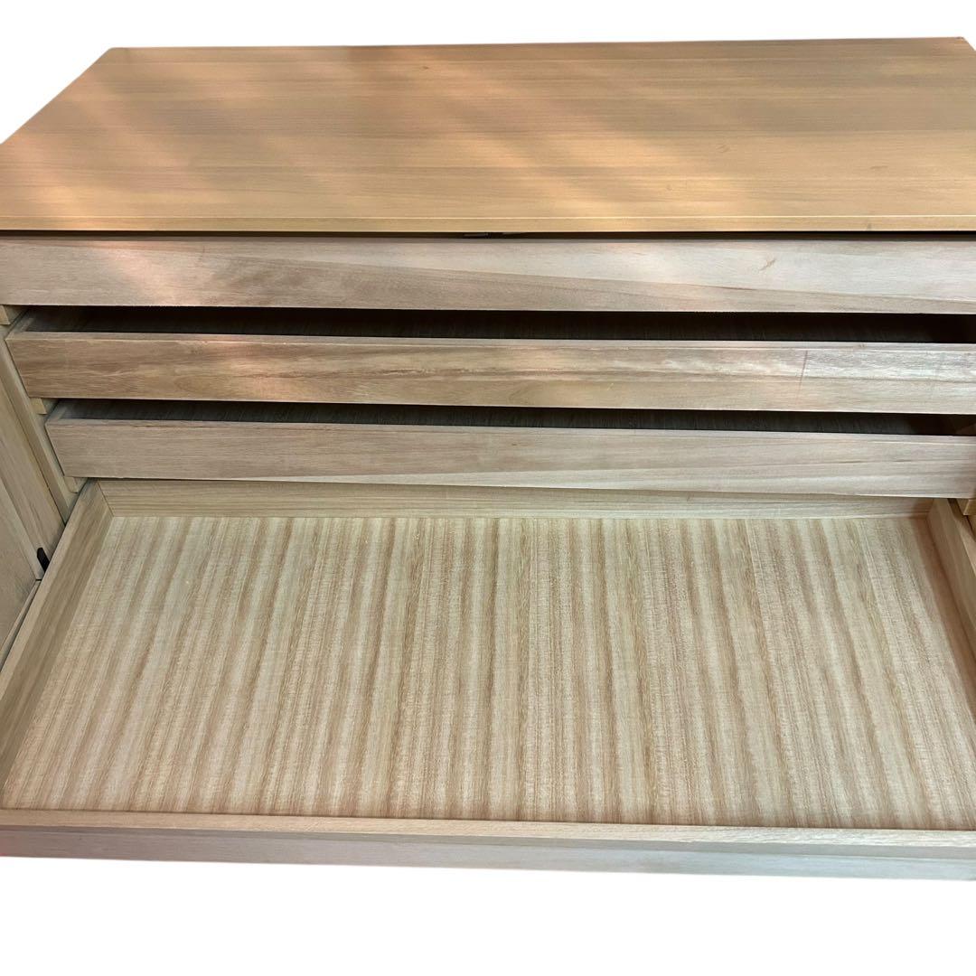 桐箪笥　家具　桐ダンス4段収納桐箱 衣装箱 着物・和服・衣装　桐ダンス 箪笥